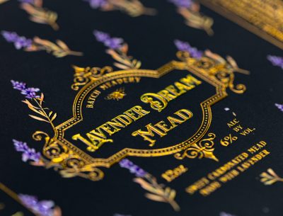 uv sticker label vs sticker vinyl