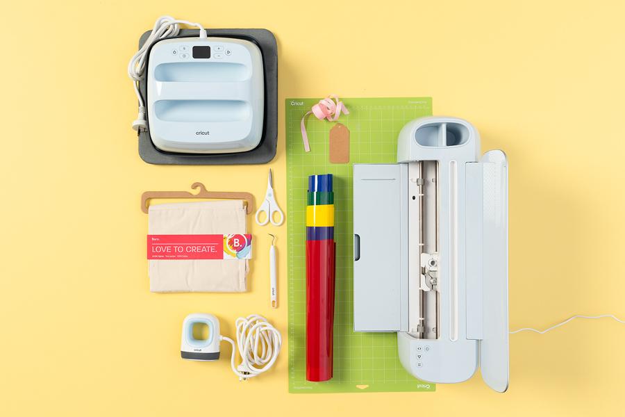 What You Need to Use HTV with Cricut